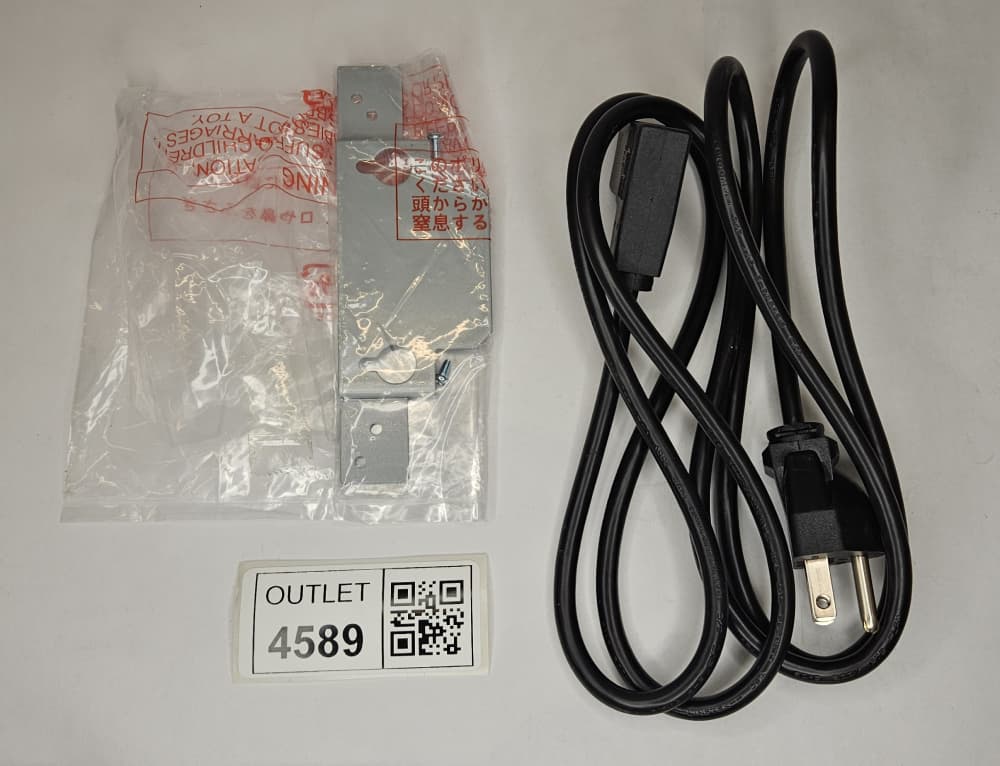 Outlet thumbnail 3