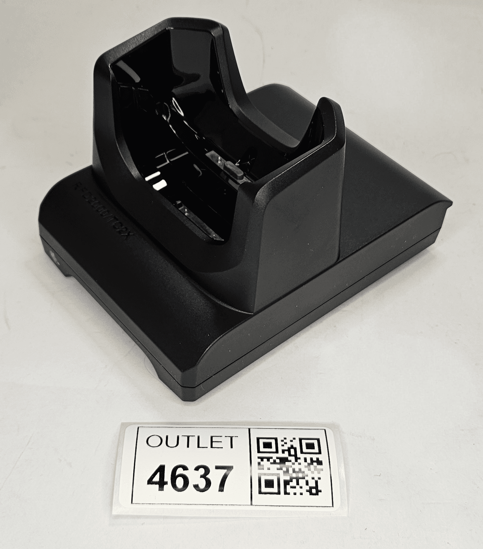 Outlet thumbnail 1