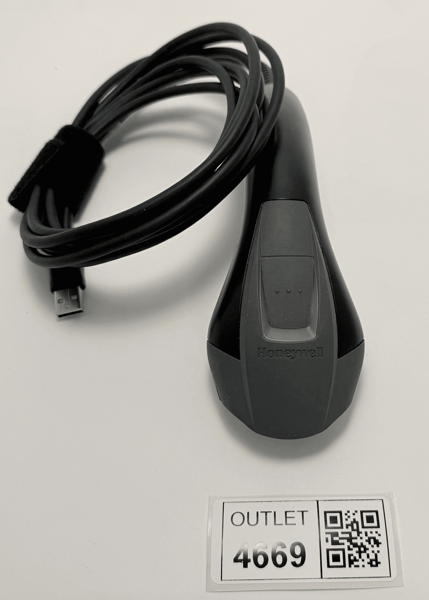 Outlet thumbnail 1